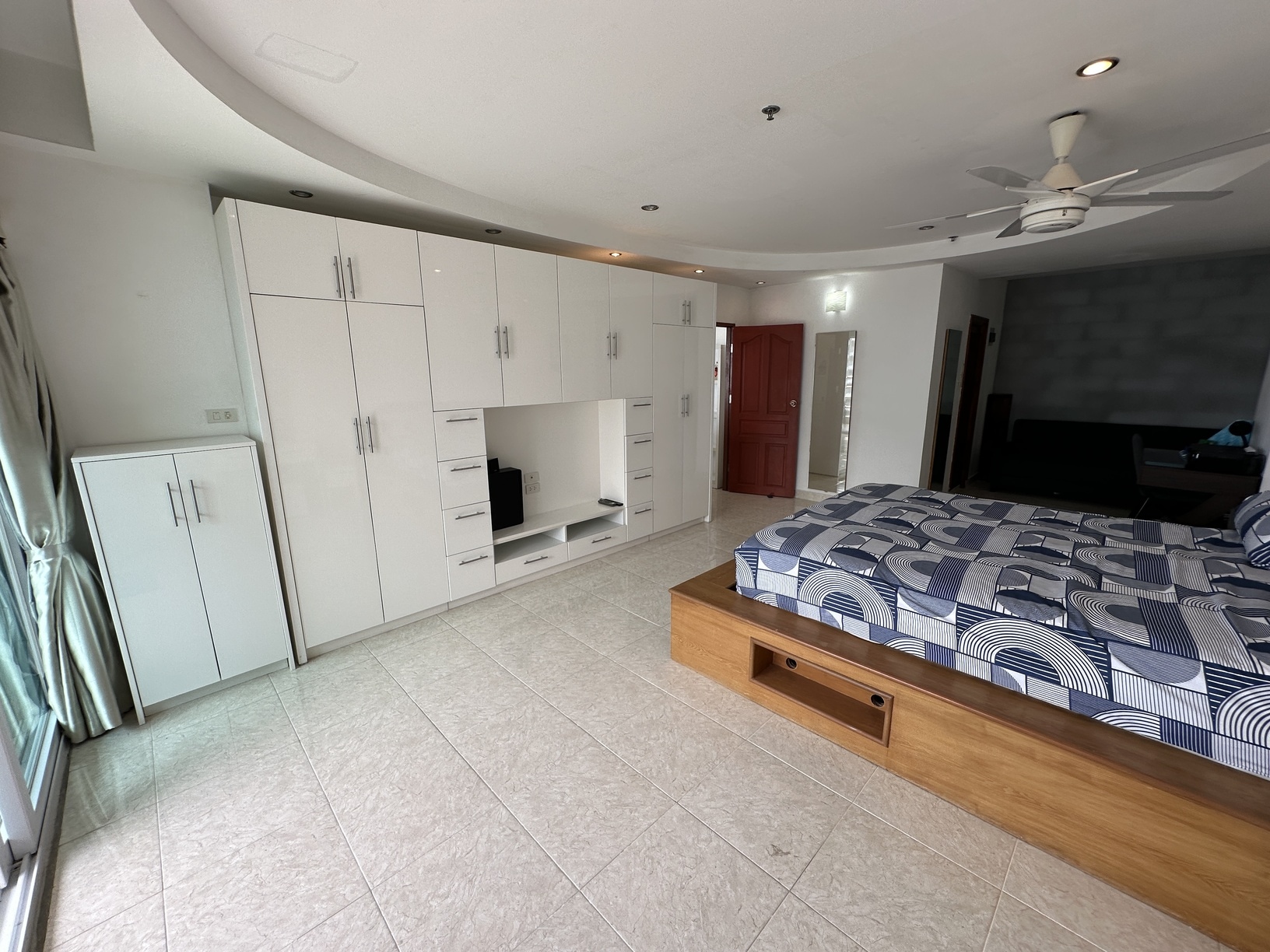 View Talay Condo 5 NR030 10