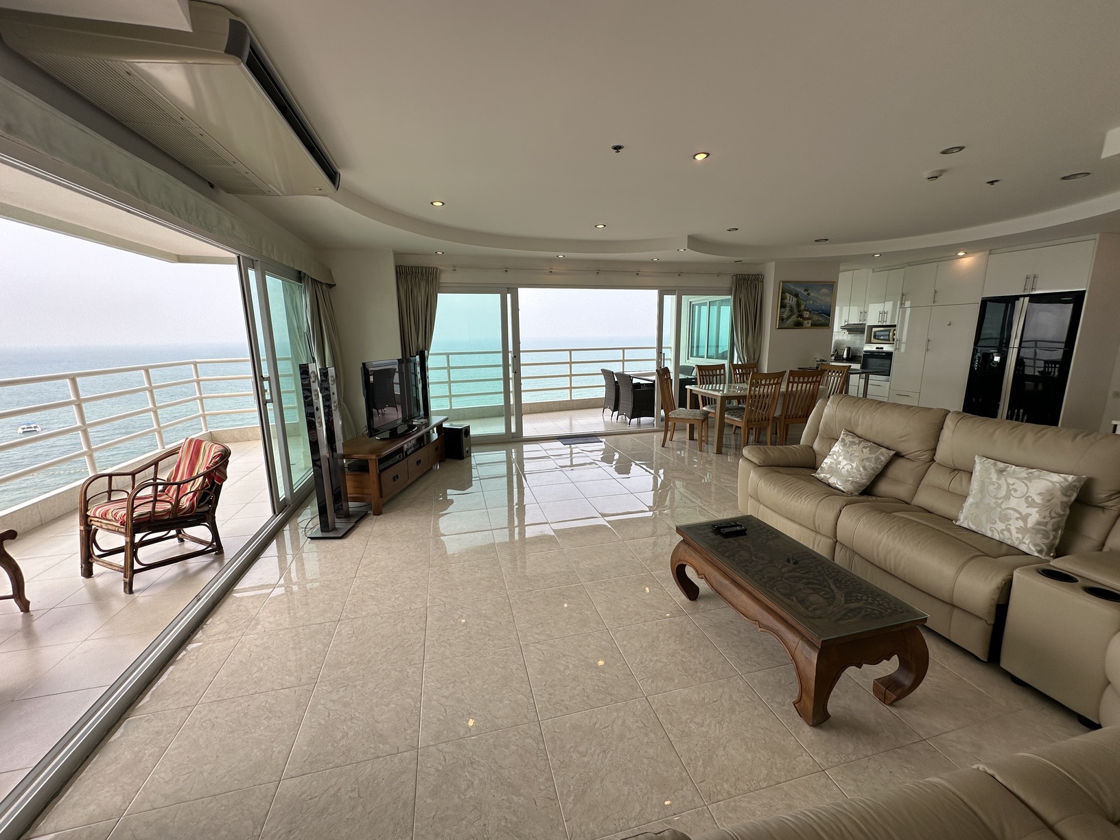 View Talay Condo 5 NR030 2