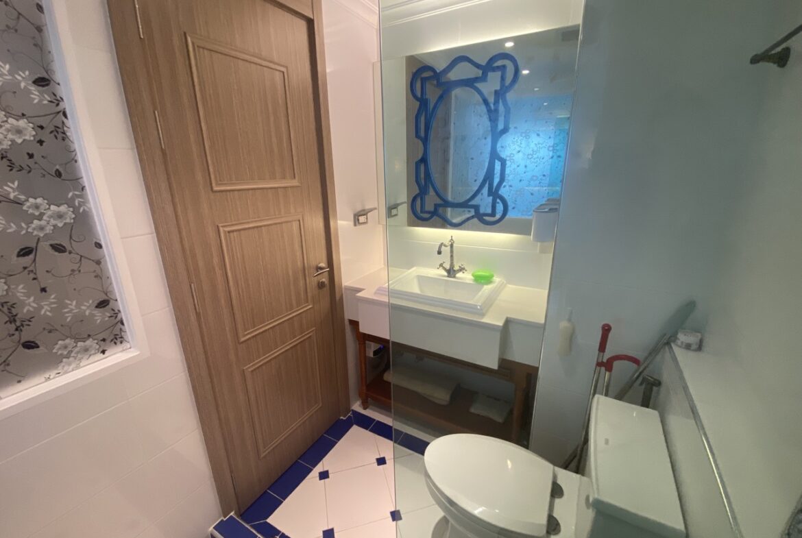 Seven Seas Cote D'Azur NR033 8
