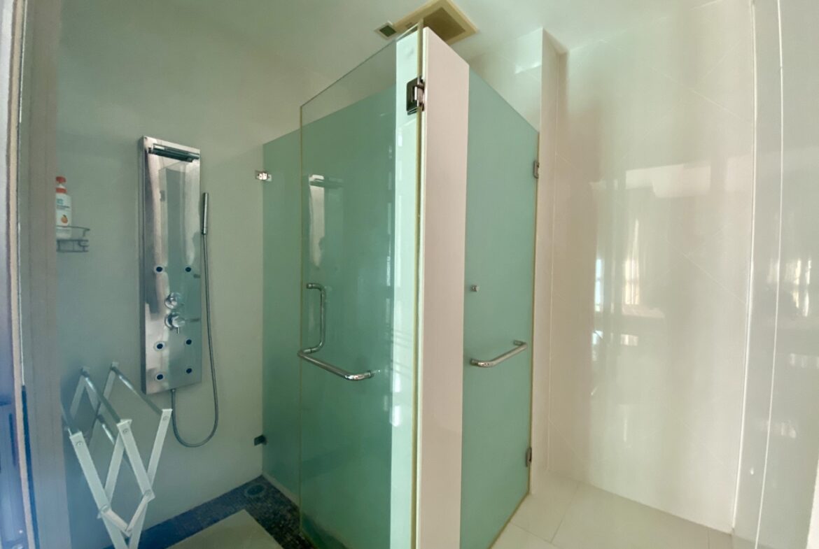 The Sanctuary WongAmat Condominium NR048 12