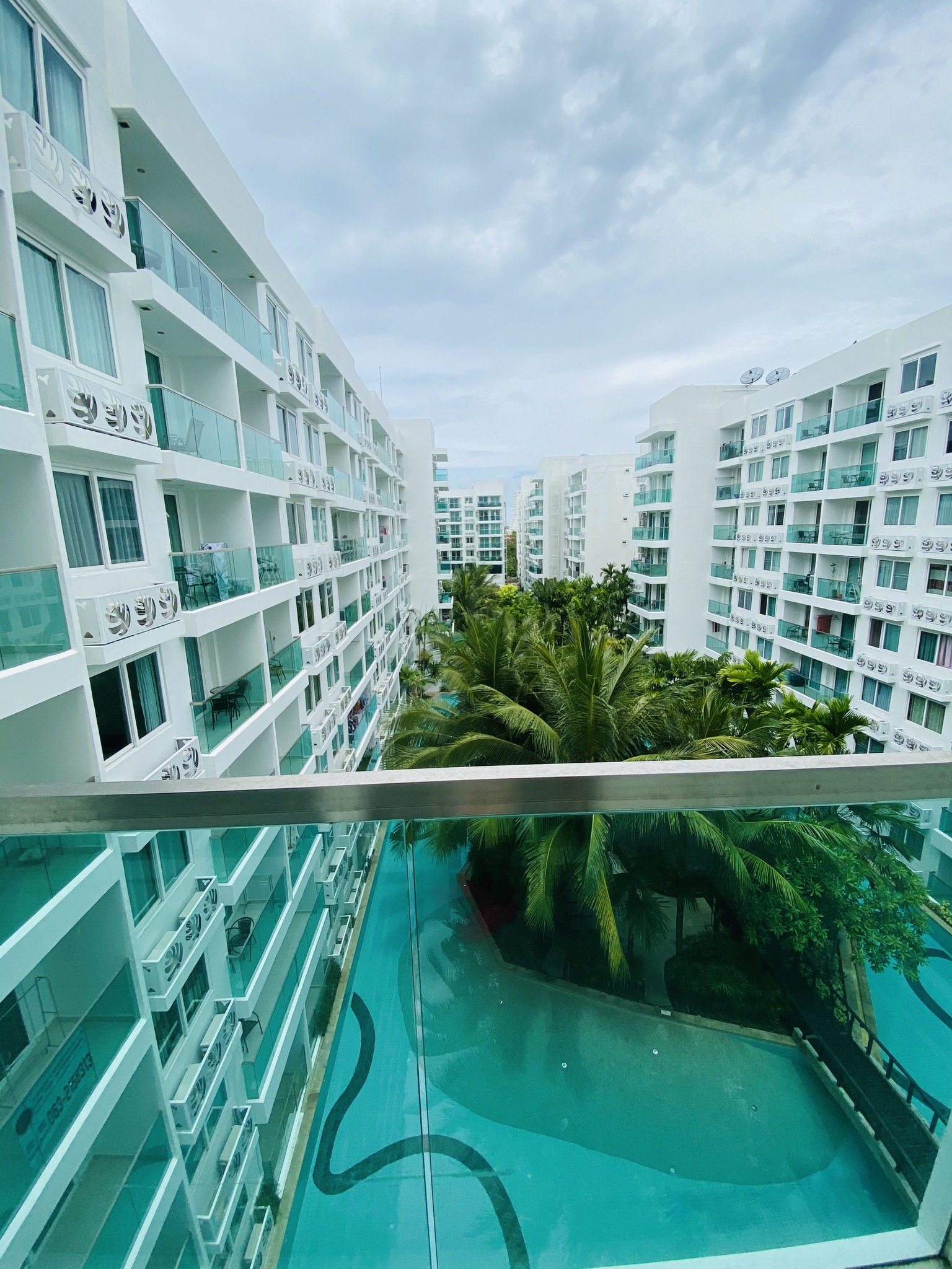 Amazon Residence Resort Jomtien NR058 8