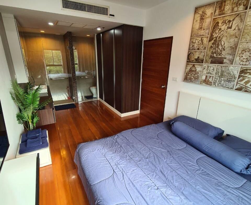 The Axis Condo NR062 1