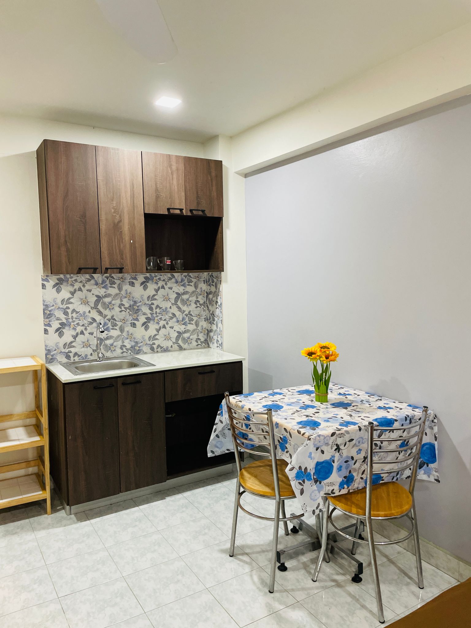 Jomtien Beach Condo (Rimhaad) NR066 11