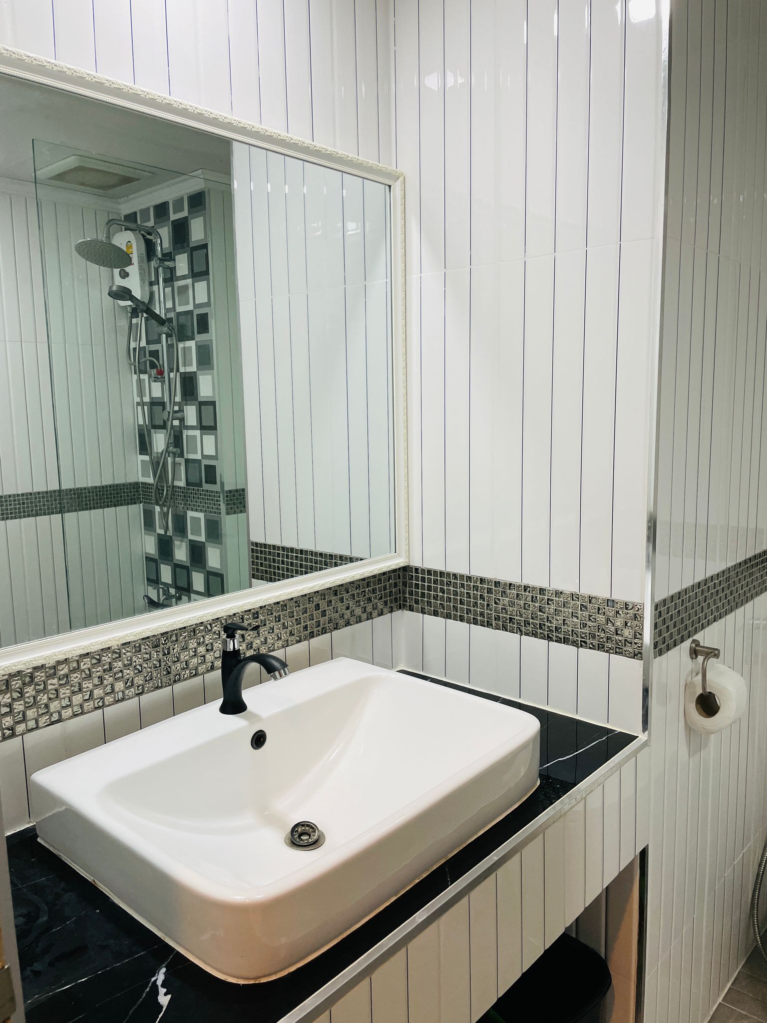 Jomtien Beach Condo (Rimhaad) NR066 13
