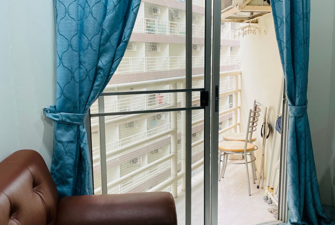 Jomtien Beach Condo (Rimhaad) NR066 14