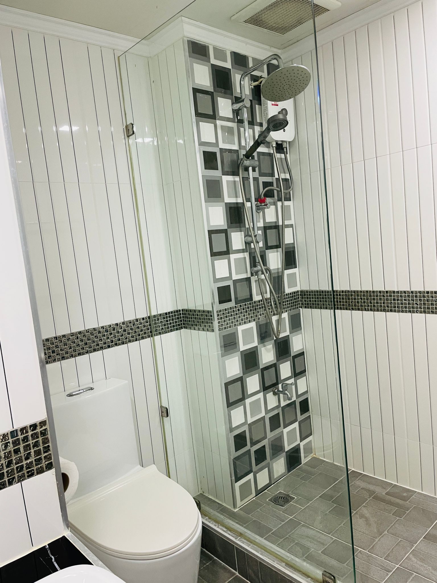 Jomtien Beach Condo (Rimhaad) NR066 20