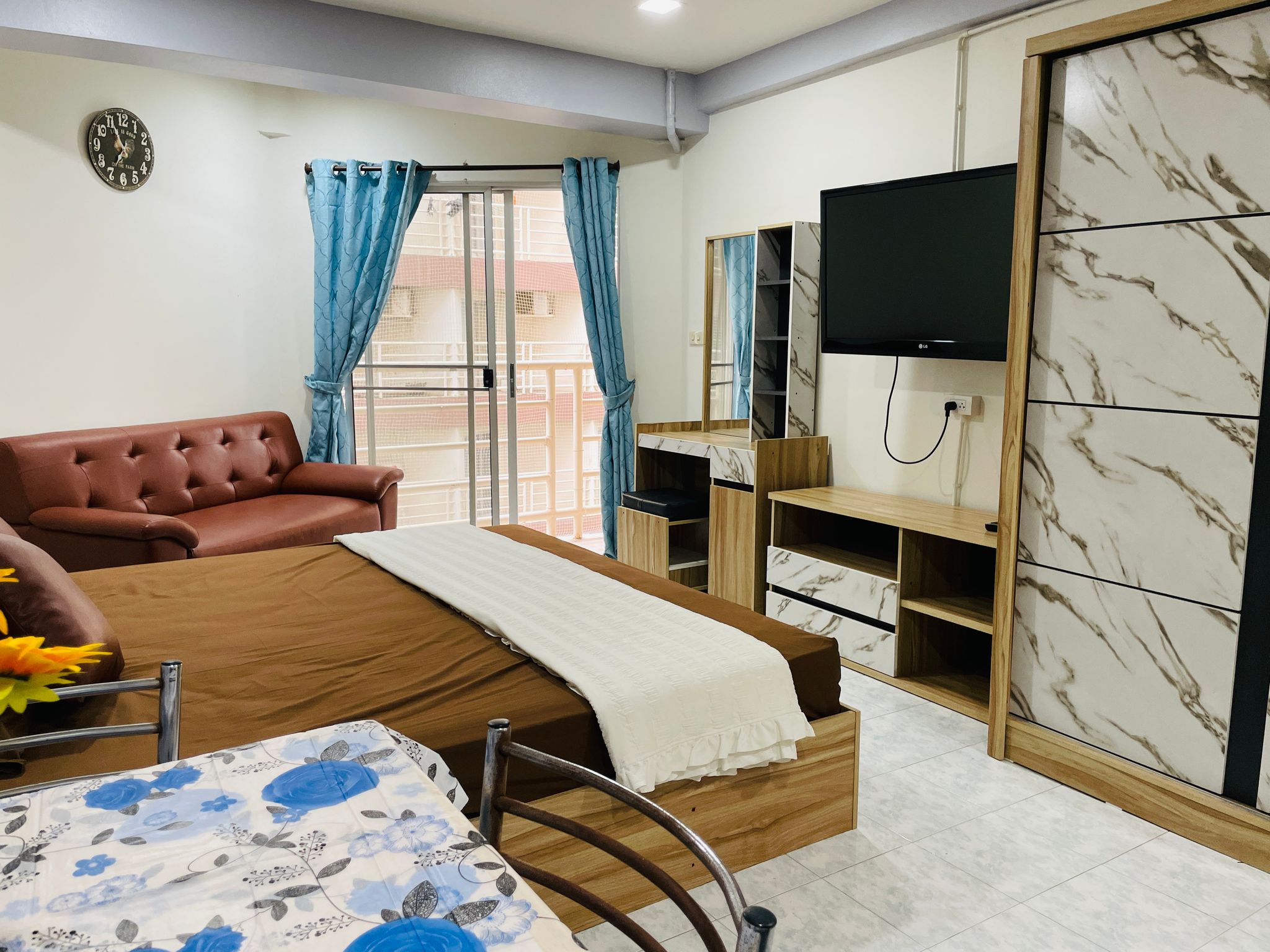 Jomtien Beach Condo (Rimhaad) NR066 6