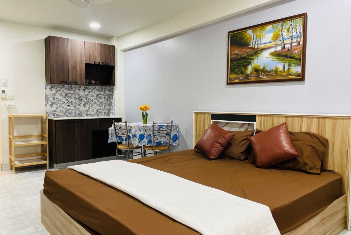 Jomtien Beach Condo (Rimhaad) NR066 7