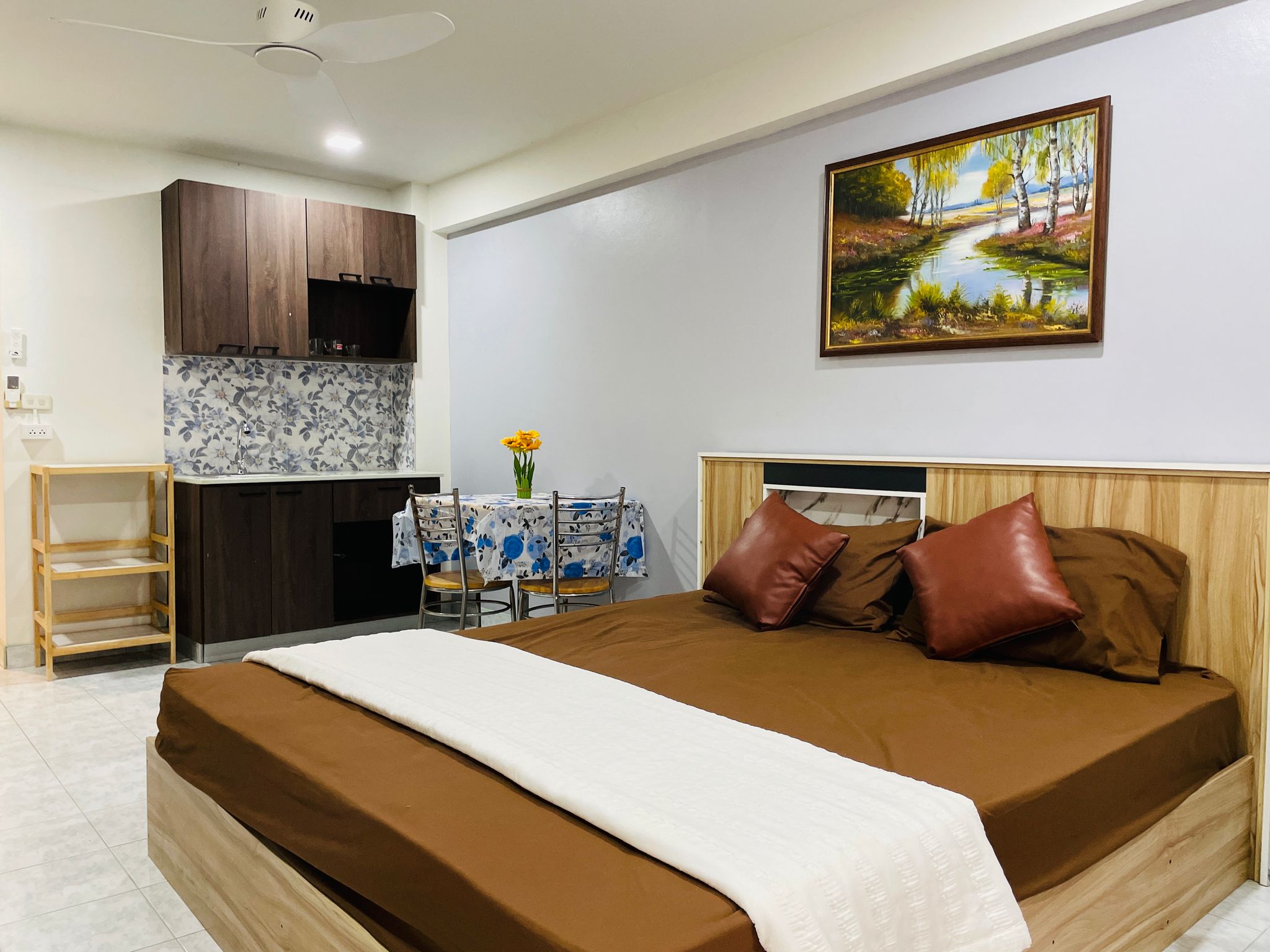 Jomtien Beach Condo (Rimhaad) NR066 7