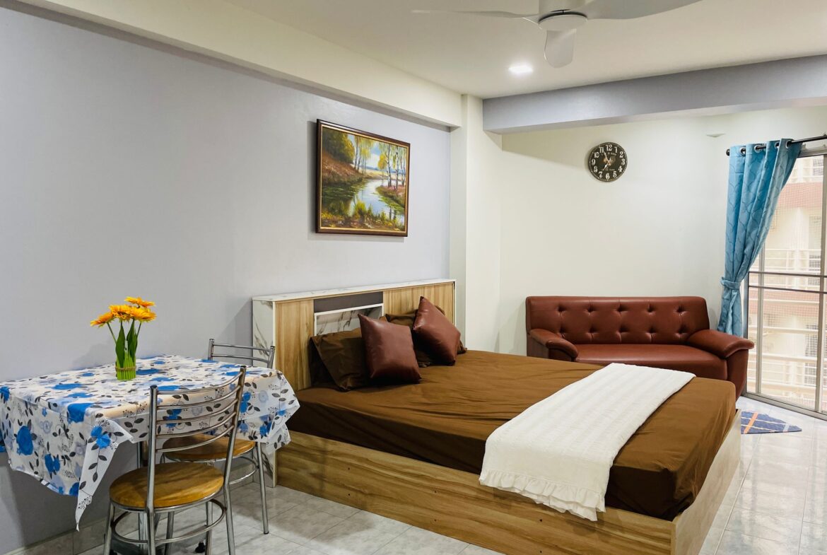 Jomtien Beach Condo (Rimhaad) NR066 9