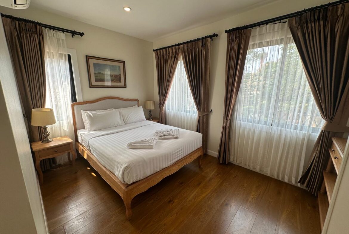 Chivani Pattaya NR075 4