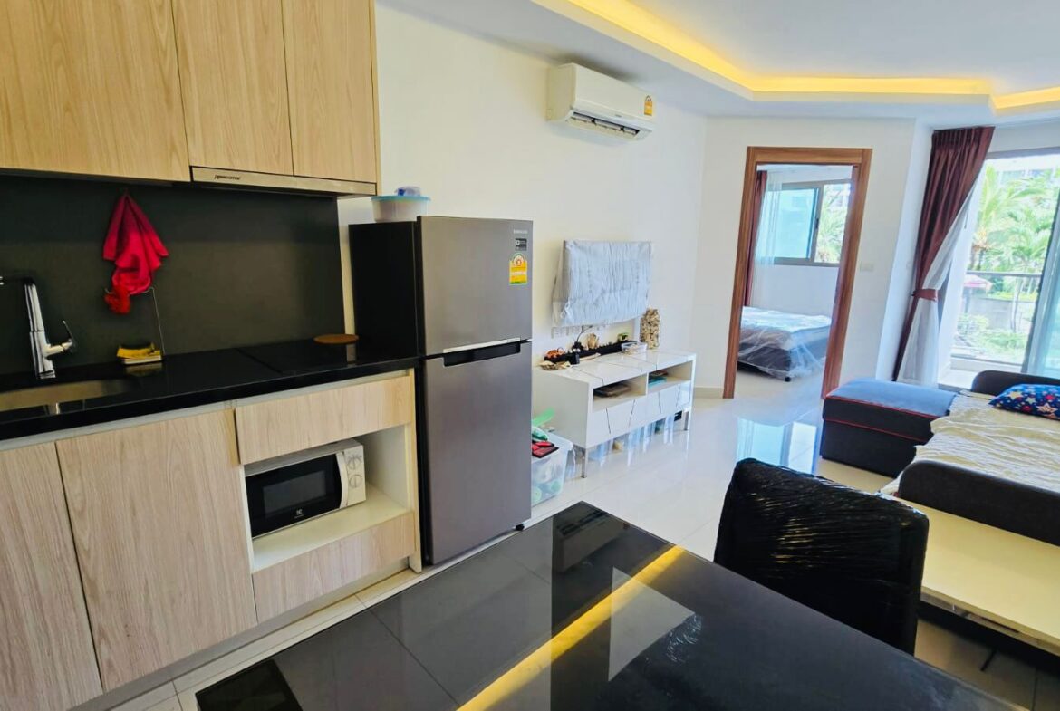 Laguna Beach Resort 3 (Maldives) NR104 1