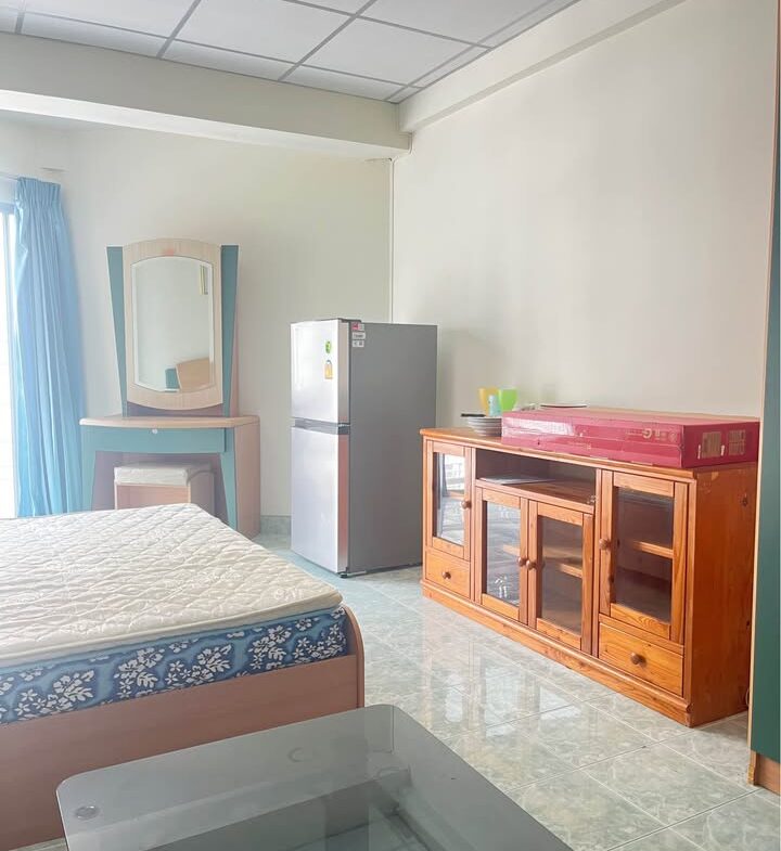 Jomtien Beach Condo (Rimhaad) NR108 1