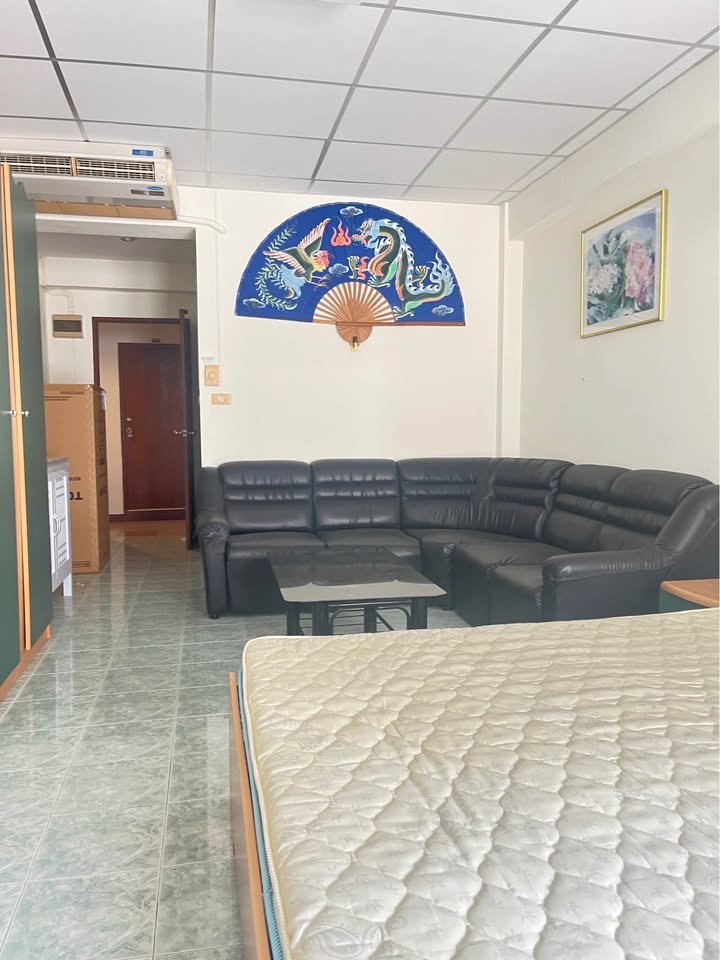 Jomtien Beach Condo (Rimhaad) NR108 2