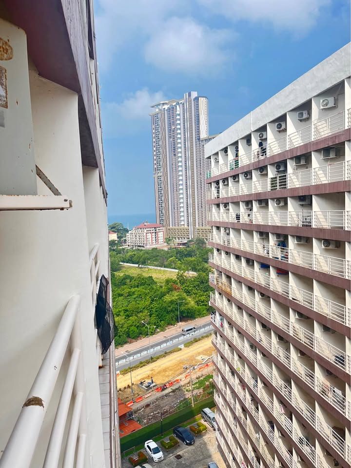 Jomtien Beach Condo (Rimhaad) NR108 6