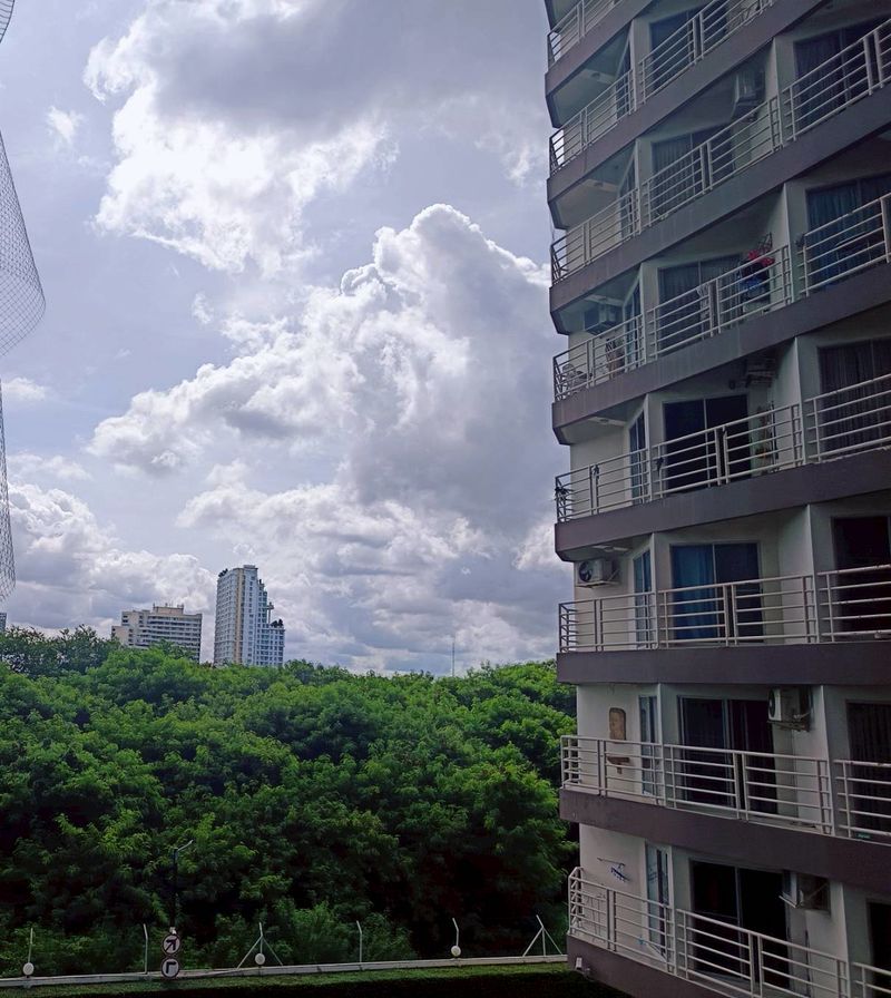 Jomtien Beach Condo (Rimhaad) NR111 7