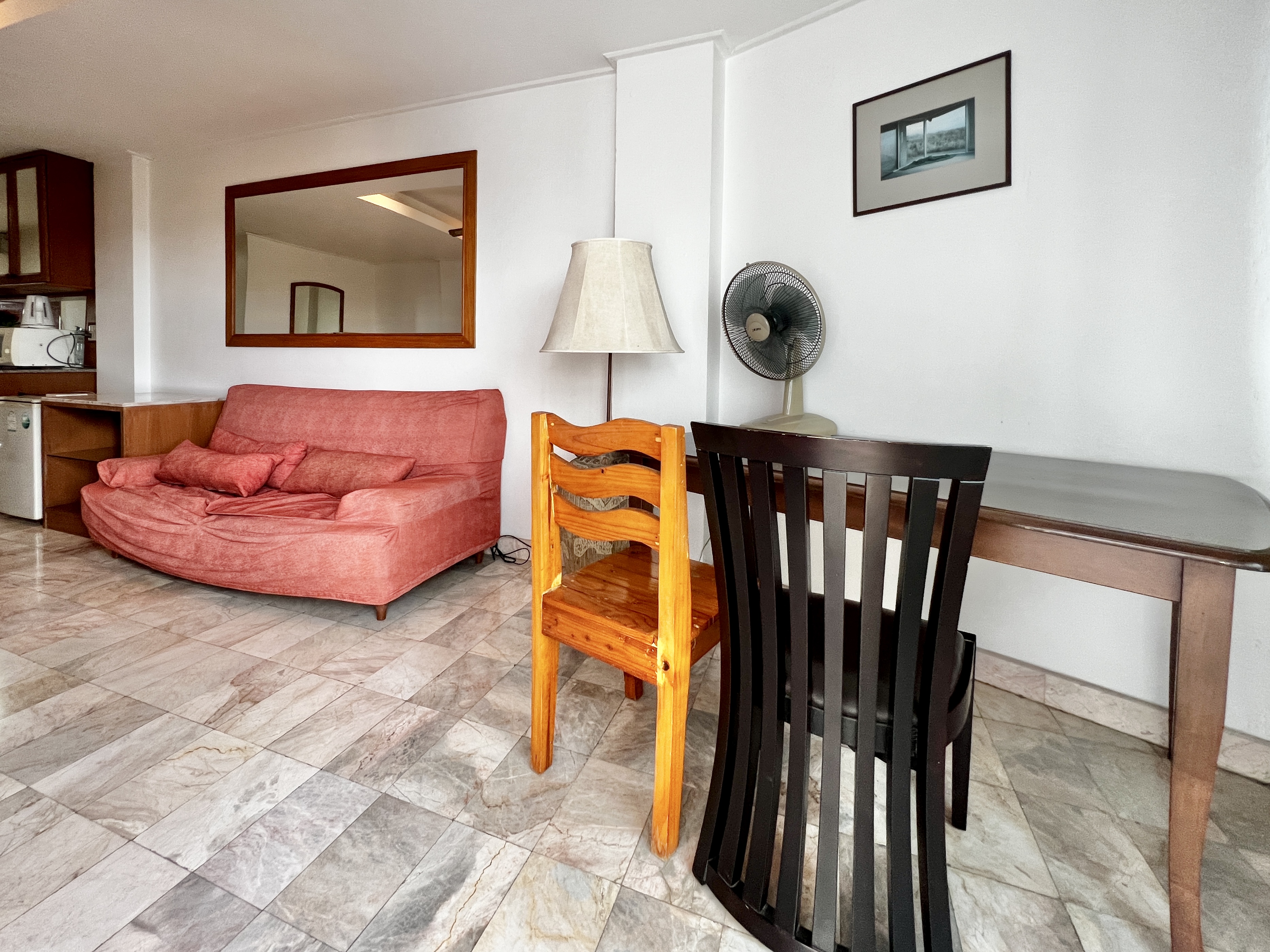 Somphong Condotel NR115 11