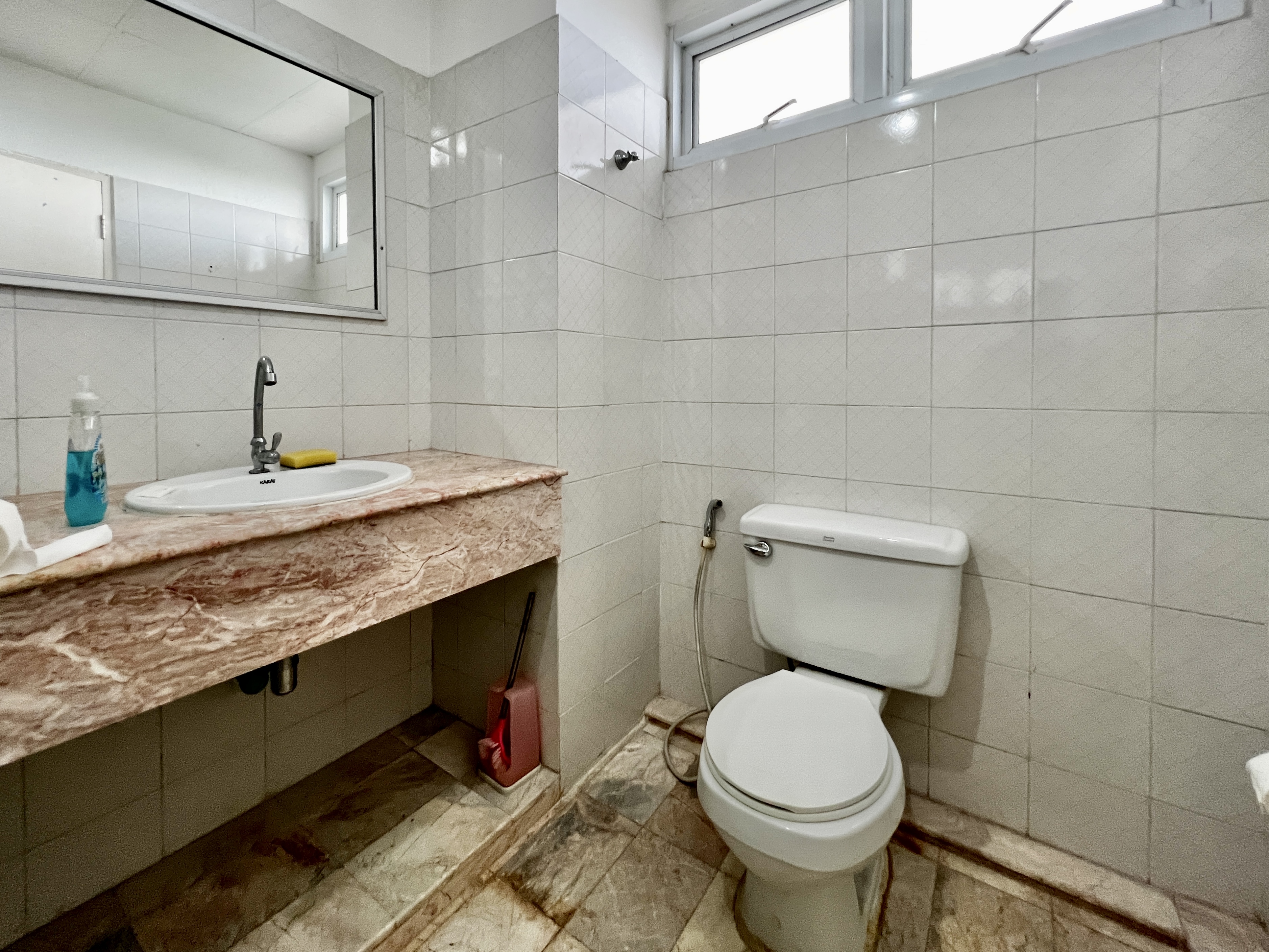 Somphong Condotel NR115 12