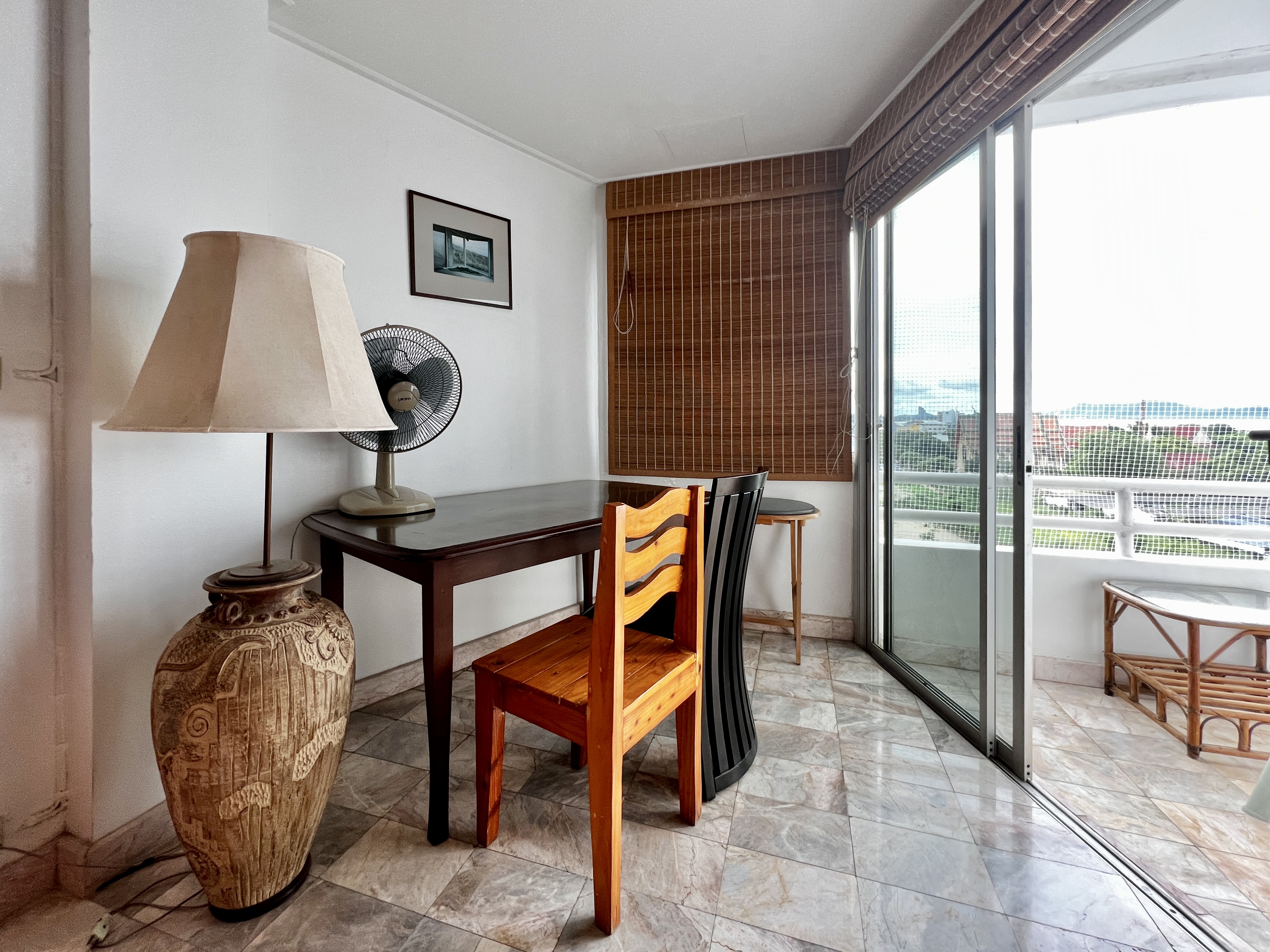 Somphong Condotel NR115 7