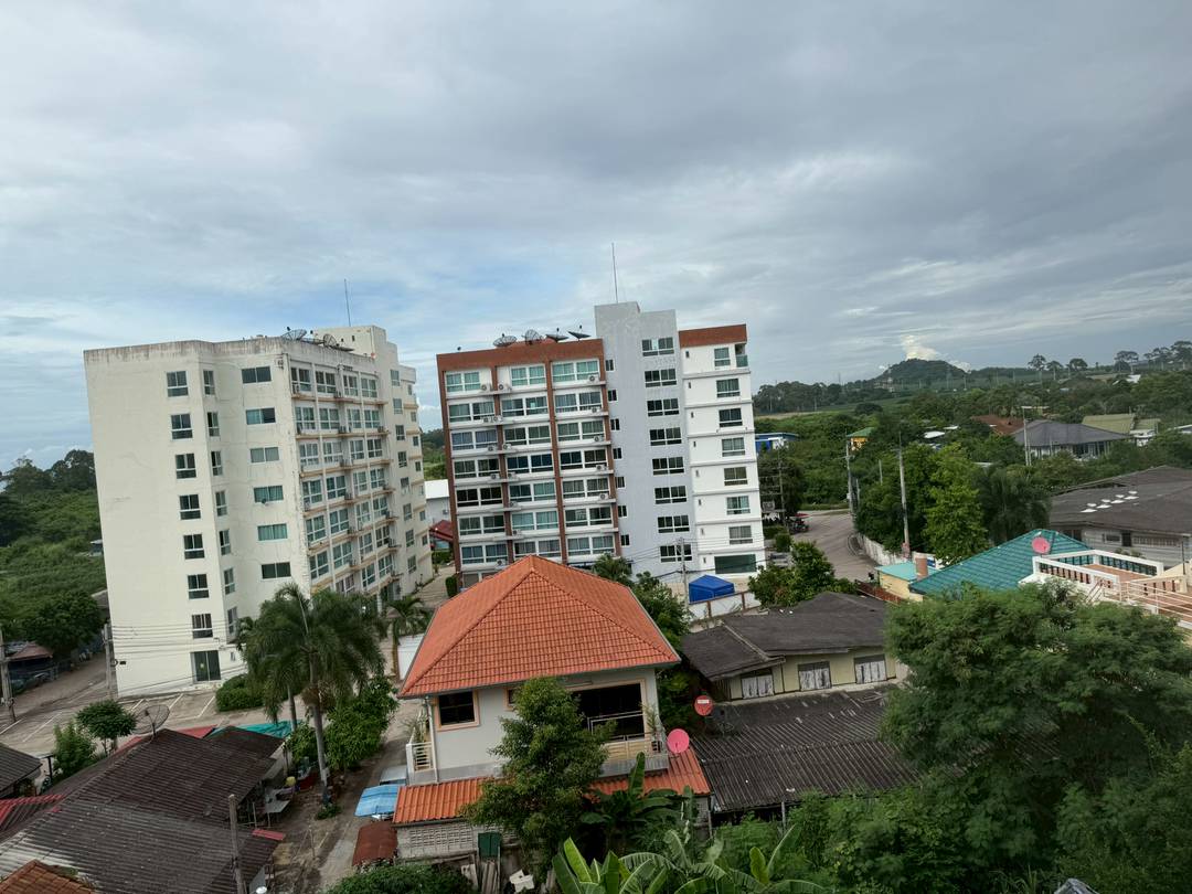 Sea Saran Condo NR123 1