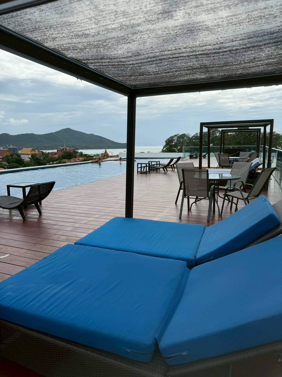 Sea Saran Condo NR123 2
