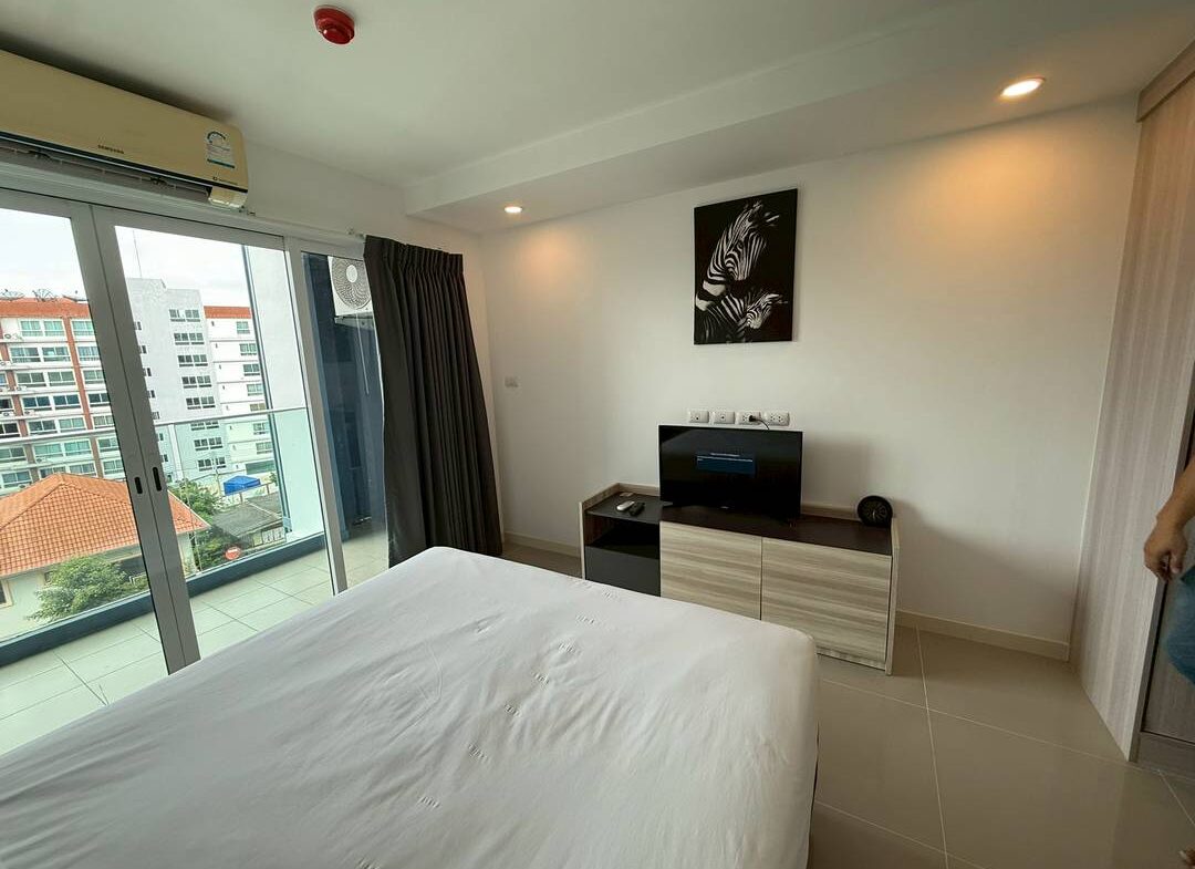Sea Saran Condo NR123 7