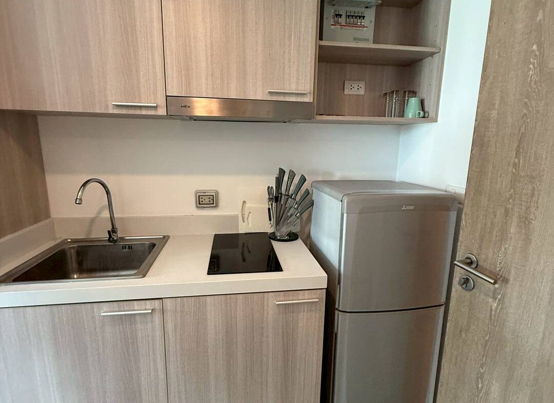 Sea Saran Condo NR123 9