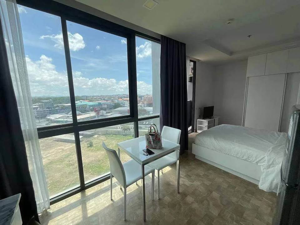 Pattaya Posh NR130 2