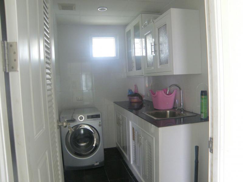 Sompong Condo 4br 315sqm 11