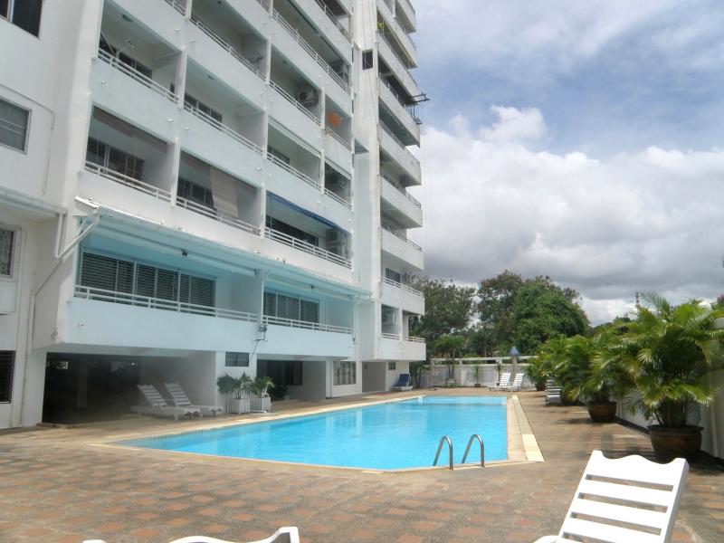 Sompong Condo 4br 315sqm 4