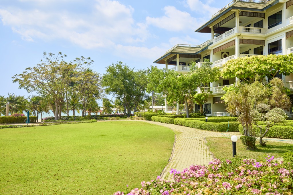 Baan Somprasong Condo 2br 108sqm 20