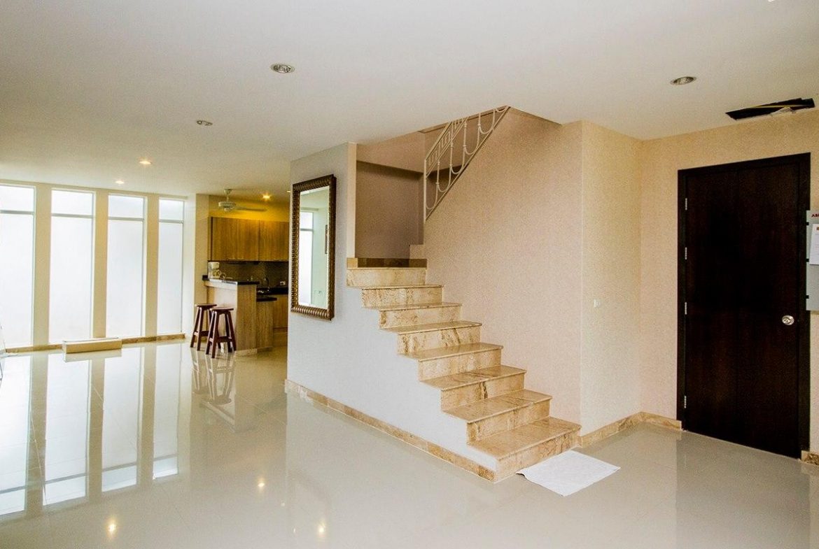 Без комплекса 7br 500sqm 10