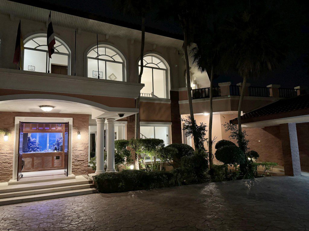 Phoenix Gold Golf & Country Club 4br 550sqm 4