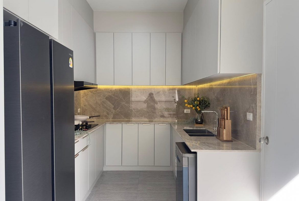 BAH25584_8 Baan Talay Pattaya 4br 500sqm 9