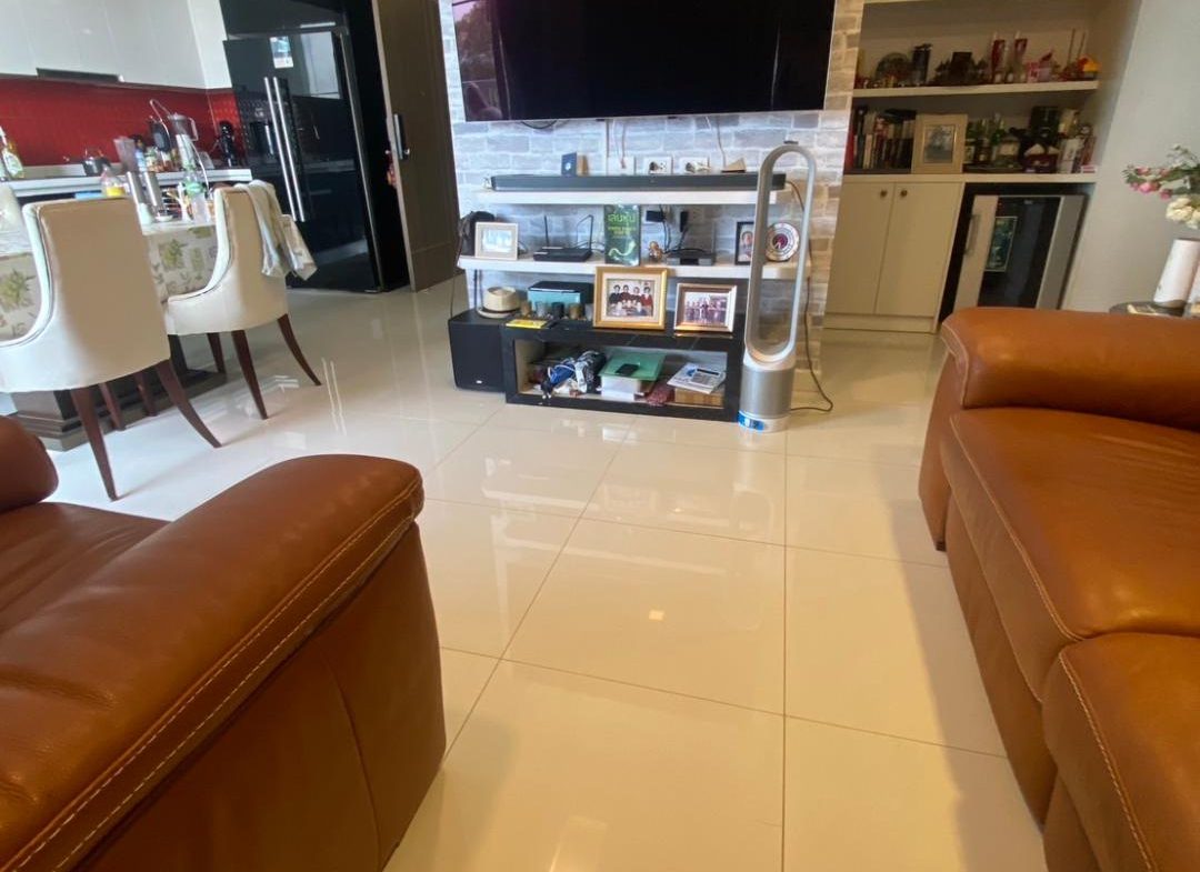 Del Mare Bangsaray Beachfront 2br 82