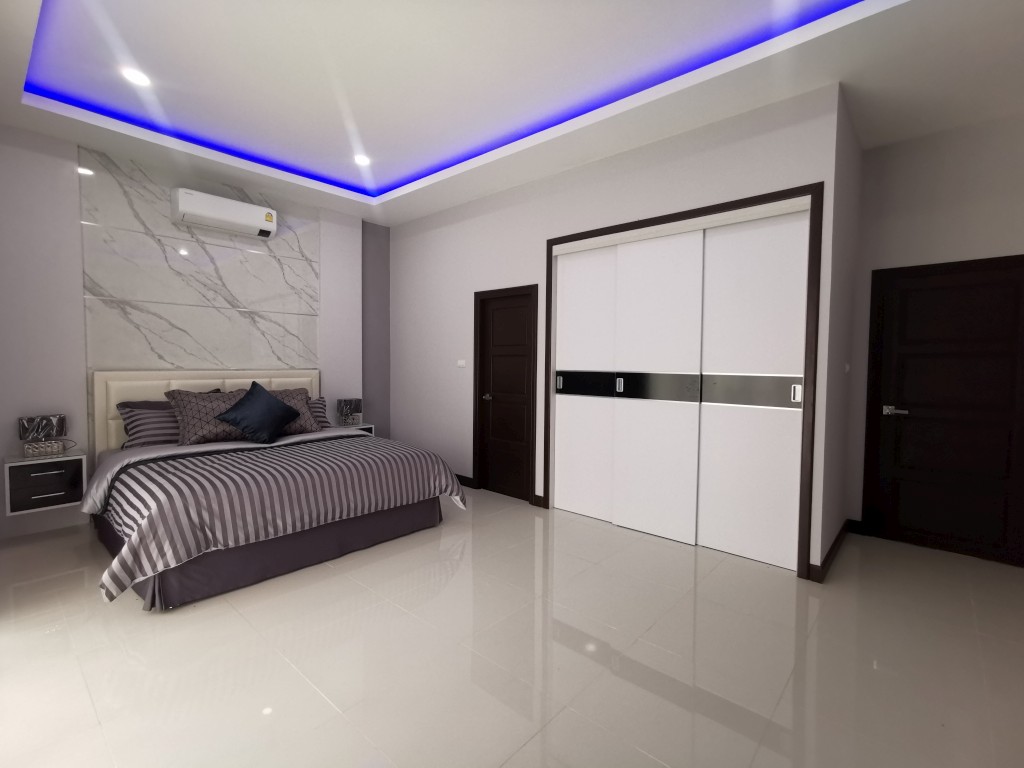 BSH24266_20 Private House 3br 225sqm 9