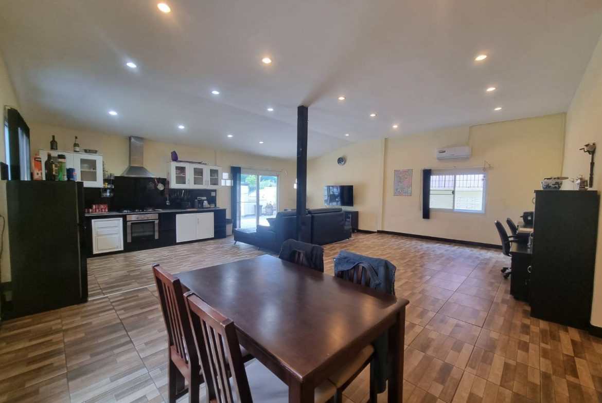 Без комплекса 2br 180sqm 5