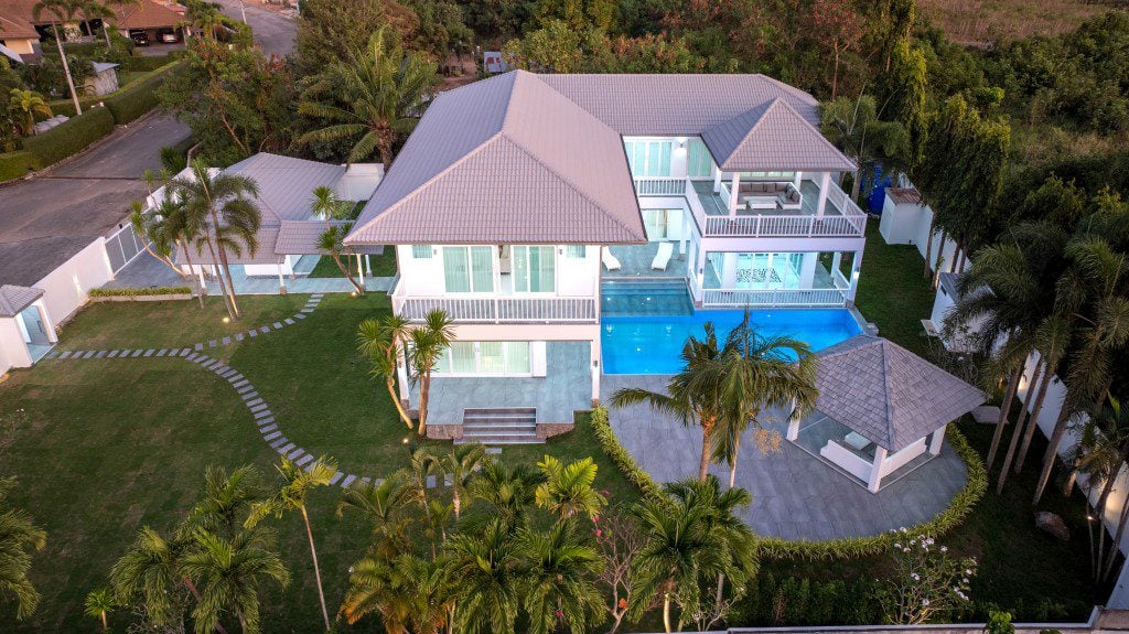 Без комплекса 6br 608sqm 1