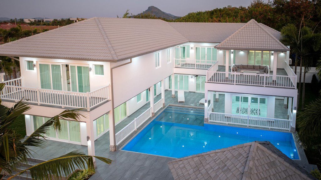 Без комплекса 6br 608sqm 2