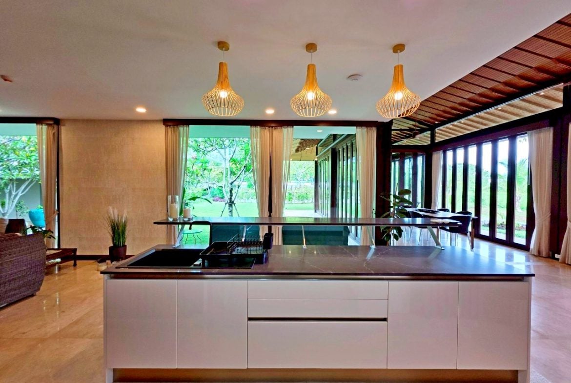 Bangsaray Heights Condominium 2br sqm 12