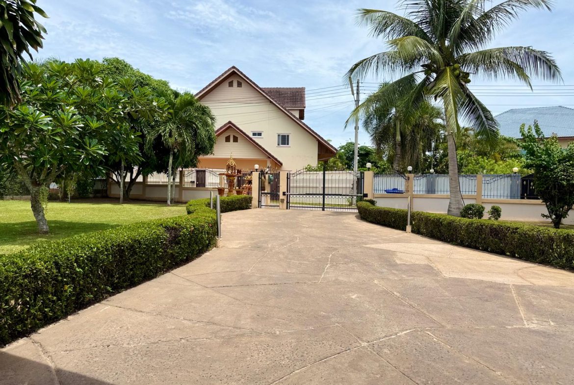 Private House 4br 500sqm 2