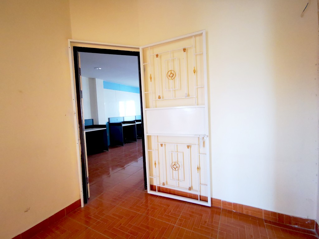 Без комплекса 6br sqm 18