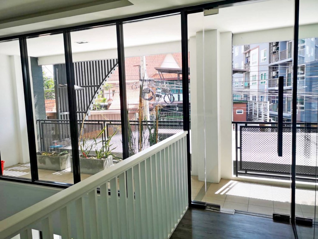 Без комплекса 4br 706sqm 16