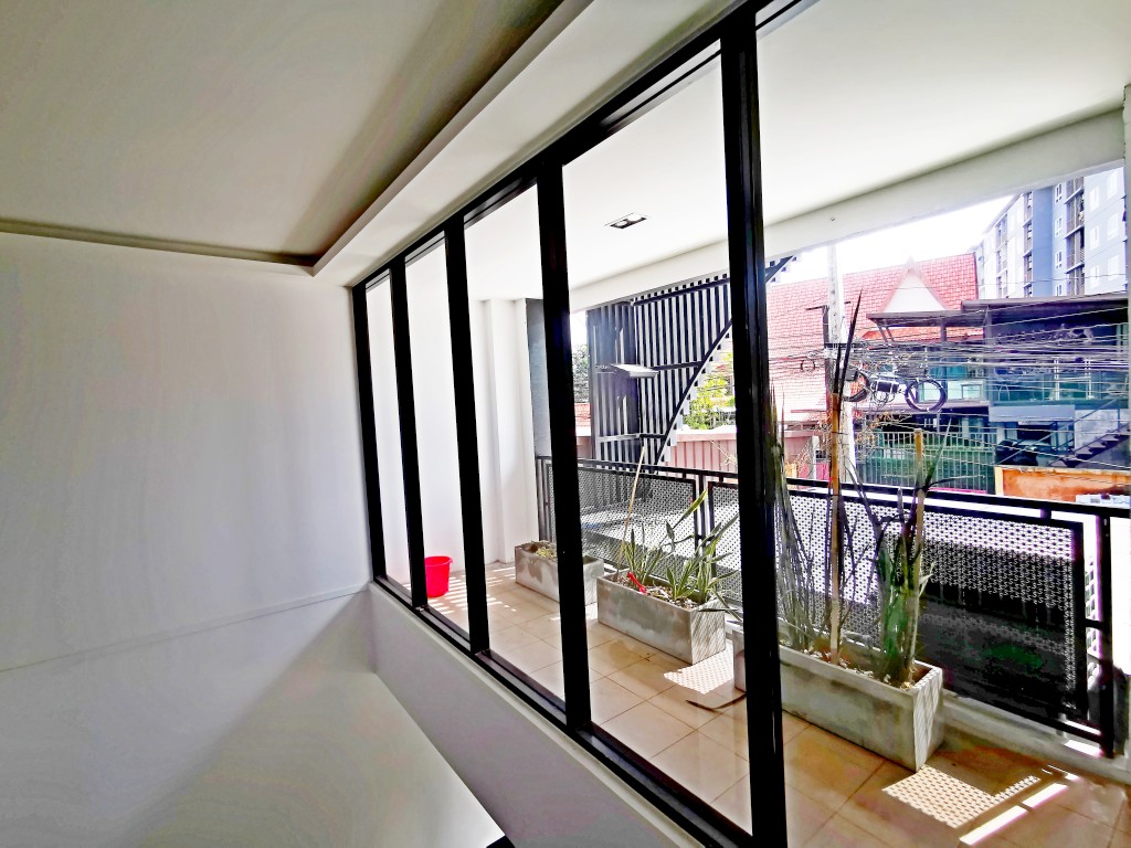 Без комплекса 4br 706sqm 17