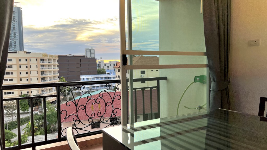 CPC16137 Nova Atrium 2br 116sqm 16