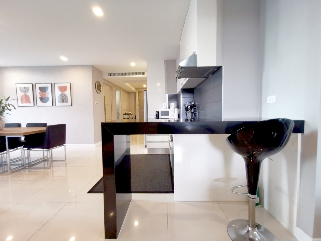 Apuscondo Pattaya 3br 167sqm 16