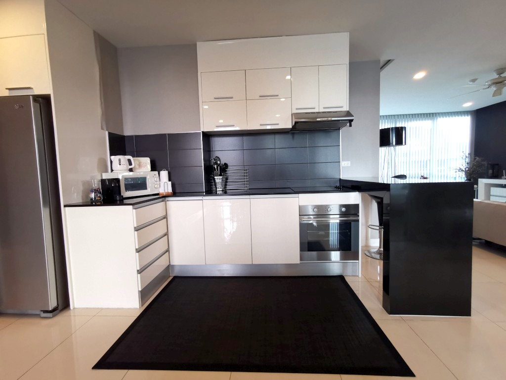 Apuscondo Pattaya 3br 167sqm 8