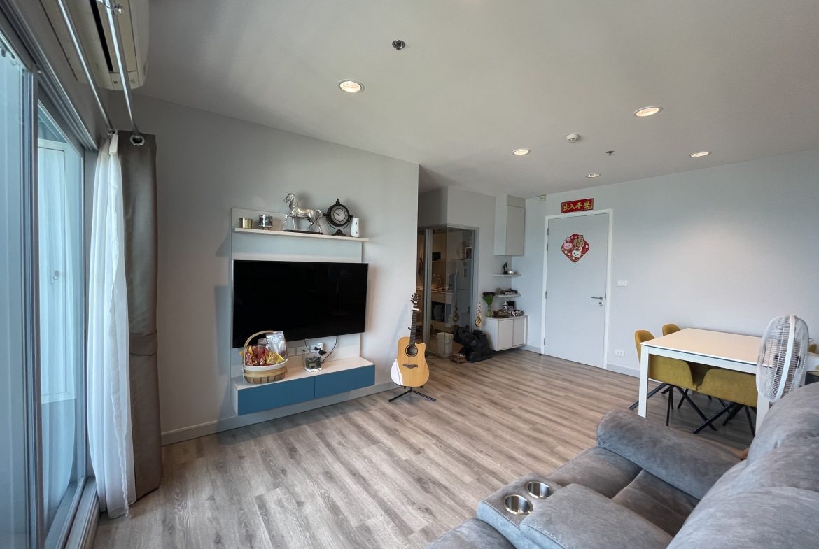 Centric Sea Pattaya 2br 67