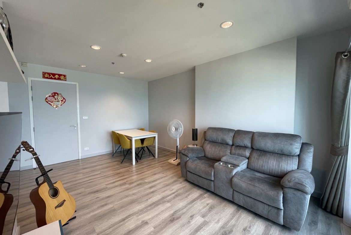 Centric Sea Pattaya 2br 67