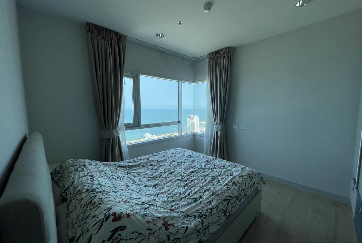 Centric Sea Pattaya 2br 67